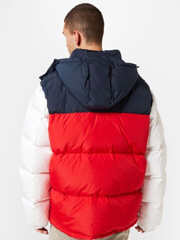 Veste d’hiver Tommy Jeans Plus en rouge