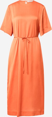 Robe Warehouse en orange : devant