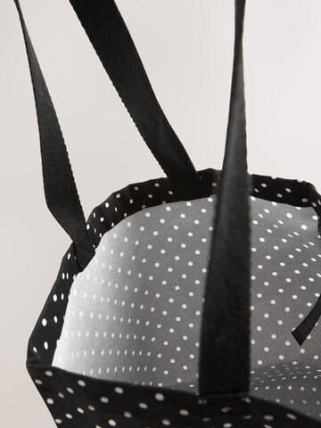 Next Shopper in Black