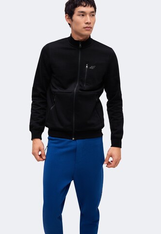 Tapered Pantaloni sport de la 4F pe albastru: față