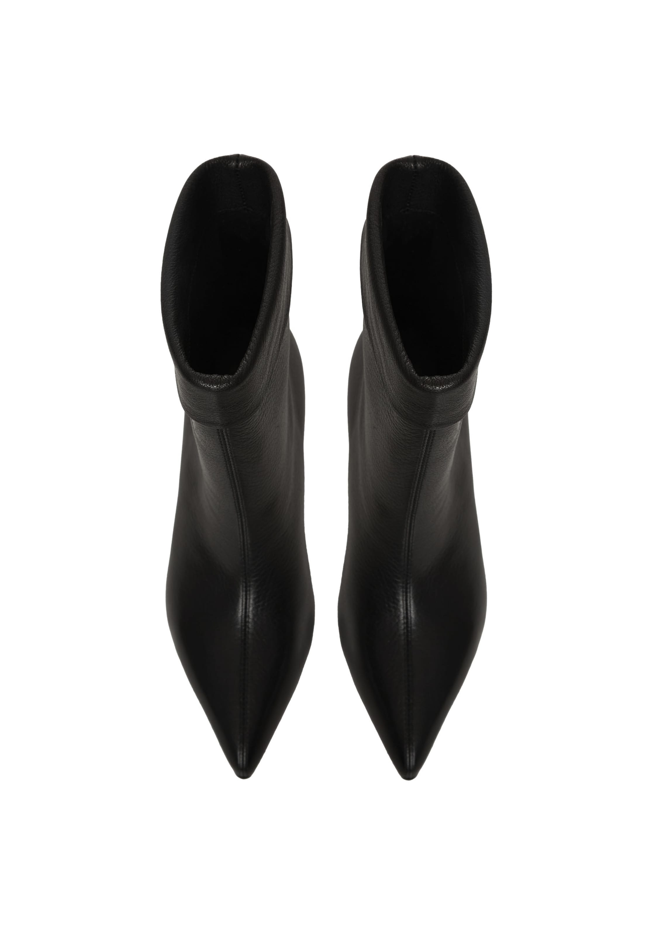 CESARE GASPARI - Botas pelo tornozelo em preto