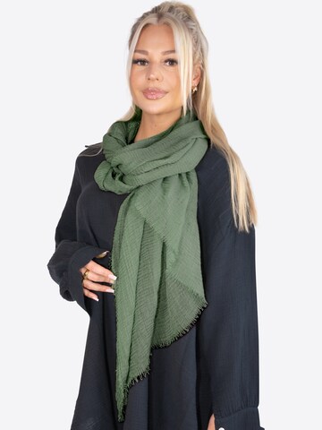 Seasons of April Schals 'Isabella' in Grün: Vorderseite