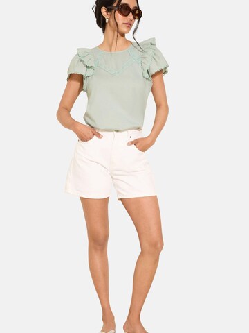 Friends Like These Shirt in Green: front