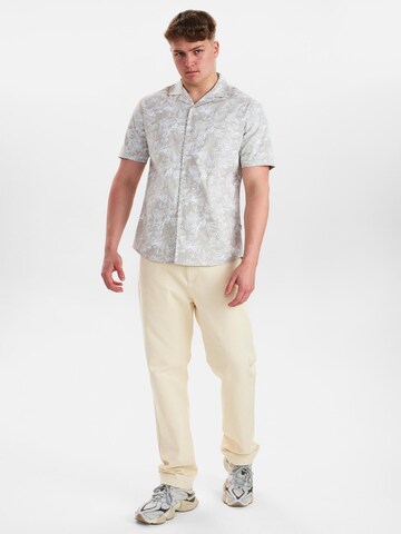 Dxnmxrk Loosefit Hose 'DXElton' in Beige