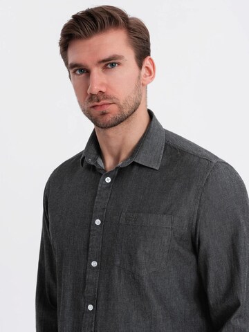 Coupe regular Chemise Ombre en noir