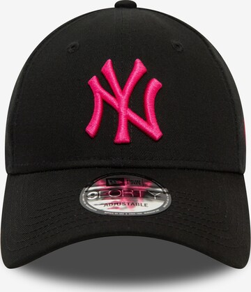 Cappello da baseball 'LEAGUE ESS 9FORTY NEYYAN' di NEW ERA in nero