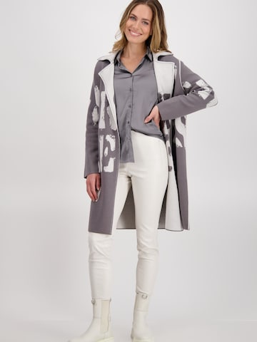 monari Knitted Coat in Grey: front