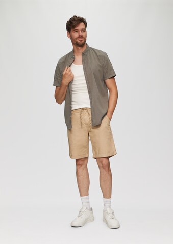 Coupe regular Chemise QS en marron