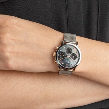 Lotus Analog Watch in Silver: front