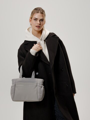 Kapten & Son Handtasche 'Hellvi Cloud Small' in Grau