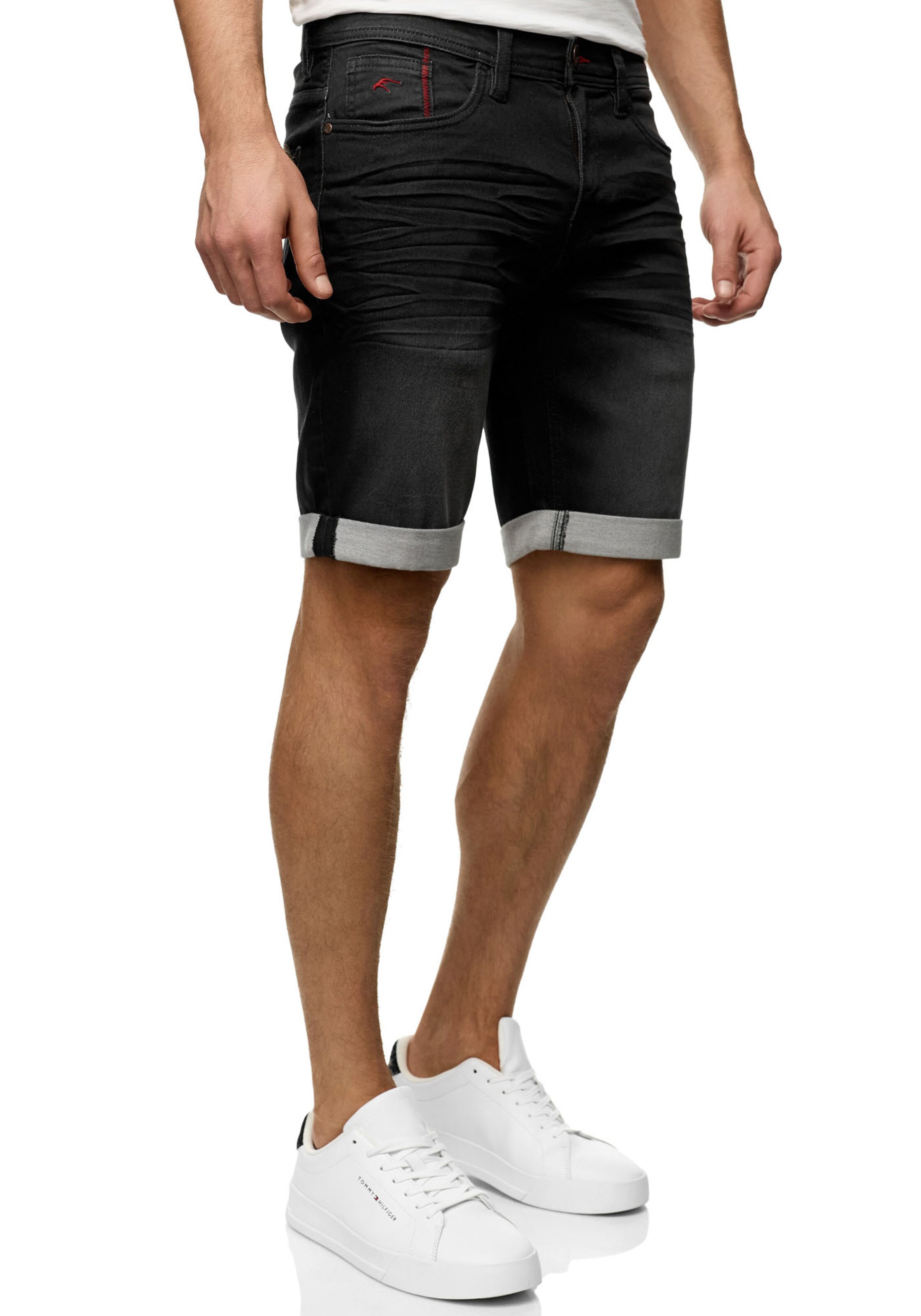 INDICODE JEANS Regular Shorts in Schwarz
