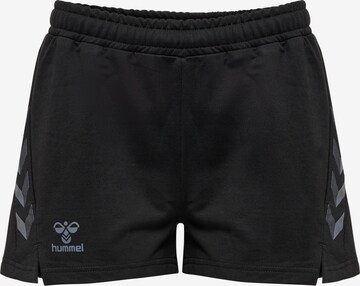 Hummel Regular Workout Pants in Black: front