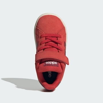 Baskets 'Grand Court 2.0' ADIDAS SPORTSWEAR en rouge