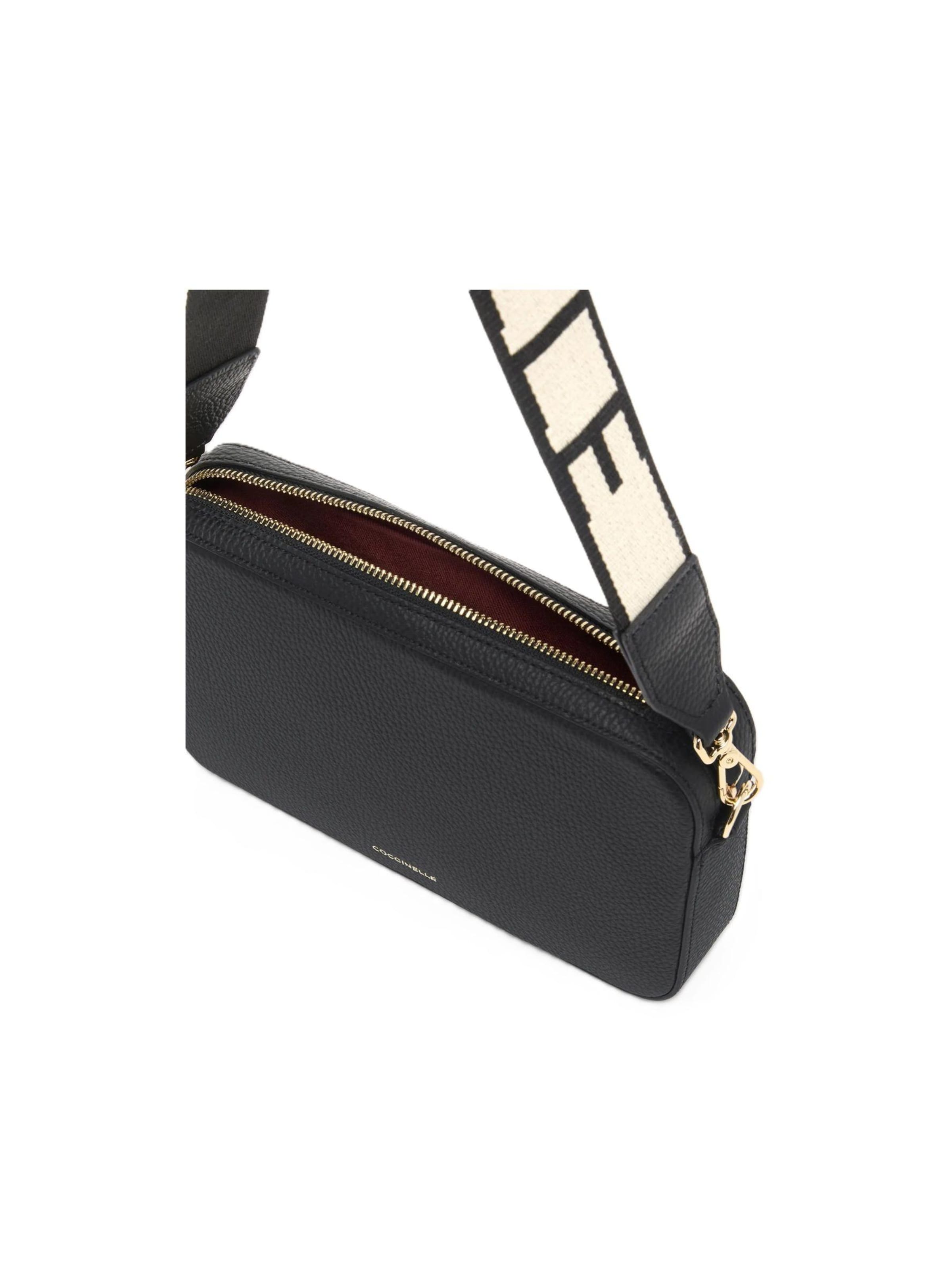 Coccinelle Schultertasche 'E5MN5520101'‌ in Schwarz