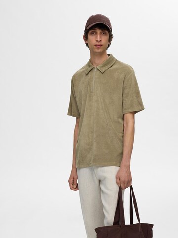 SELECTED HOMME Shirt in Green: front