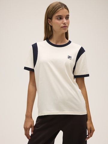 Maglietta 'FRAINA relaxed blocked logo t-shirt' di FILA in bianco: frontale