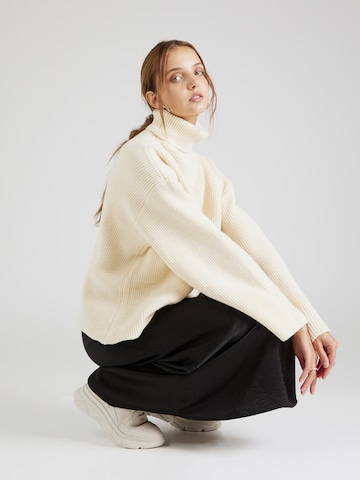 Warehouse Sweater in Beige