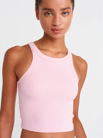 Dilvin - Top em rosa: frente