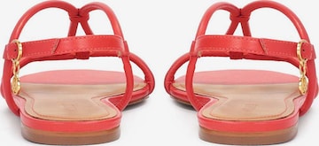 Sandale de la Kazar pe roșu