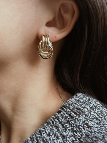 Kamakula Earrings 'Love Knot' in Gold