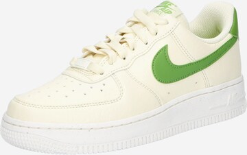 Nike Sportswear Platform trainers 'Air Force 1 '07 SE' in White: front