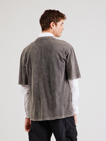 Han Kjøbenhavn T-Shirt in Grau