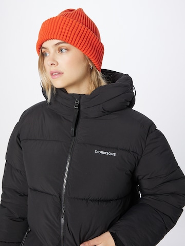 Didriksons Winter Jacket 'Nomi' in Black