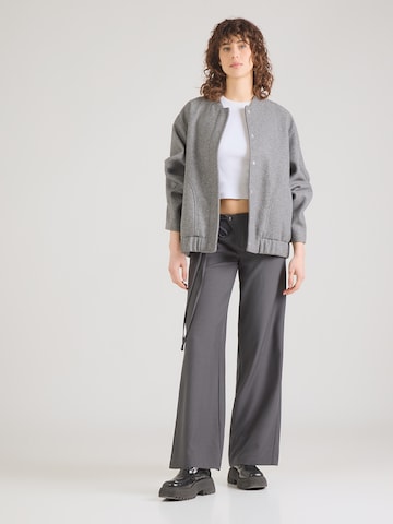 studioselect Regular Hose 'Helga' in Grau