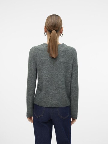 VERO MODA Sweater 'Filuca' in Green