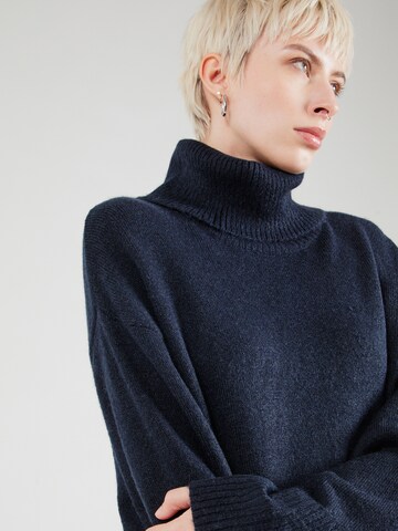 Gina Tricot Maxitröja i blå