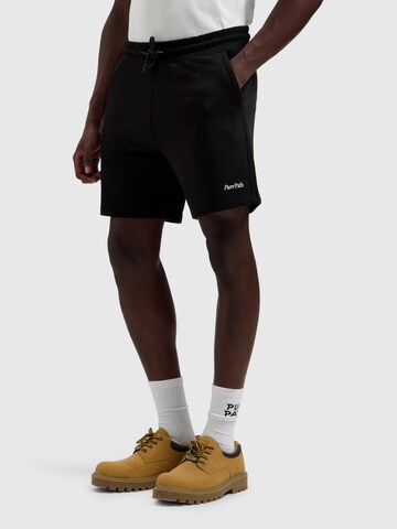 Pure Path Regular Pants in Black