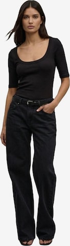Maglietta 'Elbow Sleeve T-Shirt' di LTB Jeans in nero: frontale