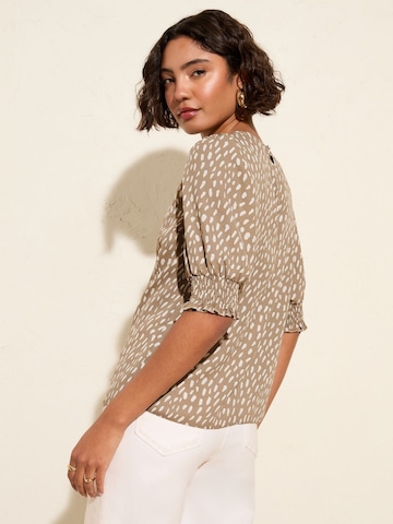 Friends Like These Bluse in Braun