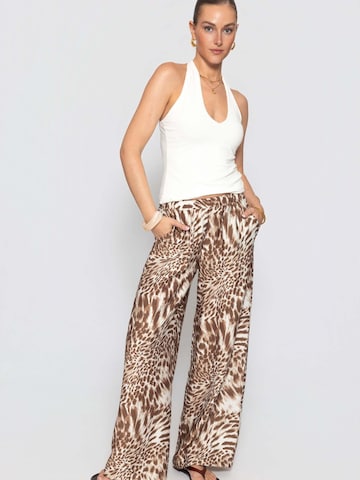 SASSYCLASSY Wide Leg Hose‌‌‌‌‌‌‌‌‌‌ in Braun