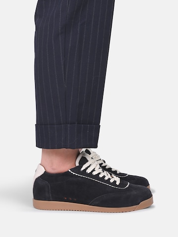 Crickit Sneakers laag ' TARA ' in Blauw: voorkant