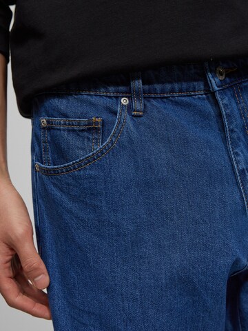 Pull&Bear Loosefit Jeans in Blau