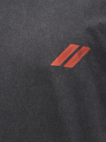 HOLLISTER Tričko 'DODGE CHALLENGER AUTO' – černá