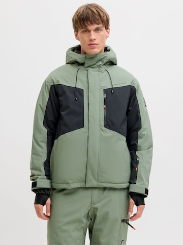 JACK & JONES - Chaqueta funcional en verde: frente