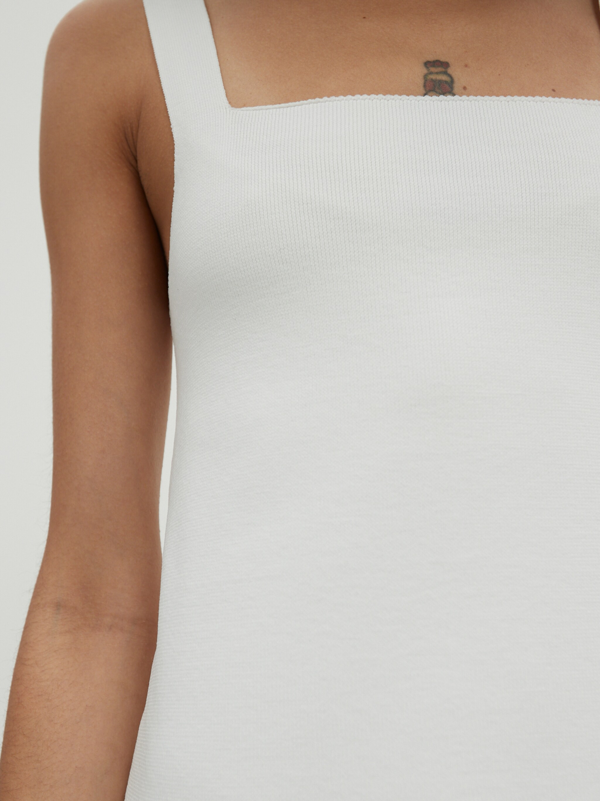 EDITED Produits Robes en maille 'Aliya' blanc