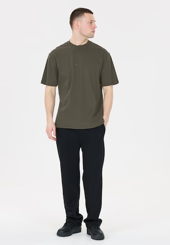 Virtus T-Shirt 'Roake' in Braun