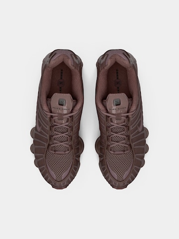 Nike Sportswear Низкие кроссовки 'Shox TL' в Коричневый