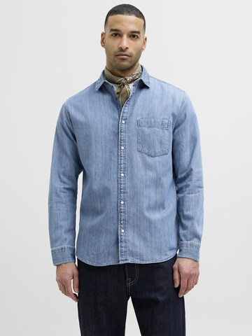 R.D.D. ROYAL DENIM DIVISION Comfort fit Button Up Shirt in Blue: front