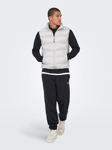 Only & Sons Vest in White