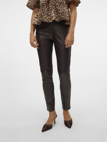 Skinny Leggings 'CIFF' VERO MODA en marron