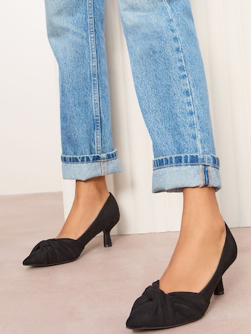 Friends Like These Лодочки в Черный: спереди