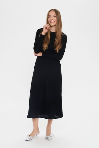 SAINT TROPEZ Skirt in Black