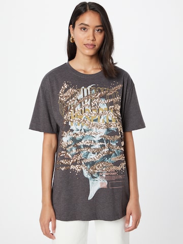 T-shirt River Island en gris : devant