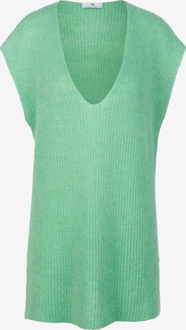 Peter Hahn Sweater in Green: front