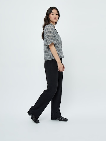 minus Blouse 'Vendia 2' in Zwart
