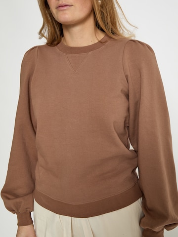Peppercorn - Sweatshirt 'Gloria' em castanho